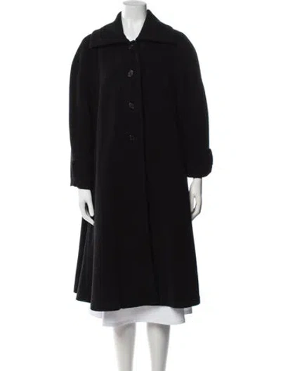 Pre-owned Byblos Coat In Black