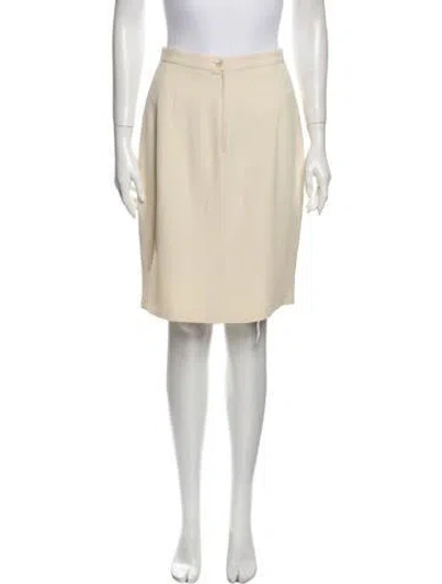 Pre-owned Byblos Knee-length Skirt In Neutral