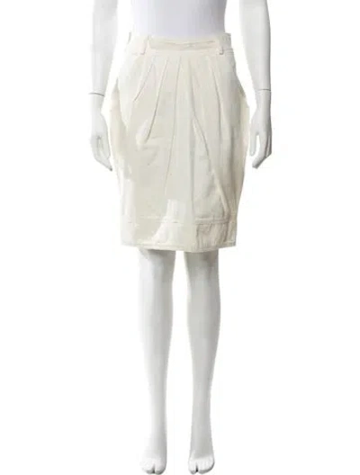 Pre-owned Byblos Knee-length Skirt In Neutrals