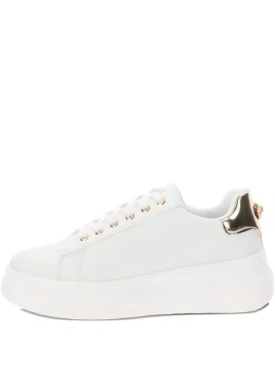 Byblos Platform Lace-up Sneakers In White