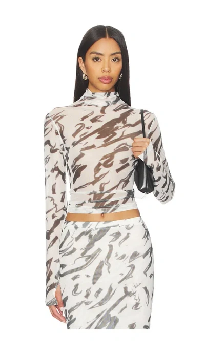 By.dyln Ellio Top In White