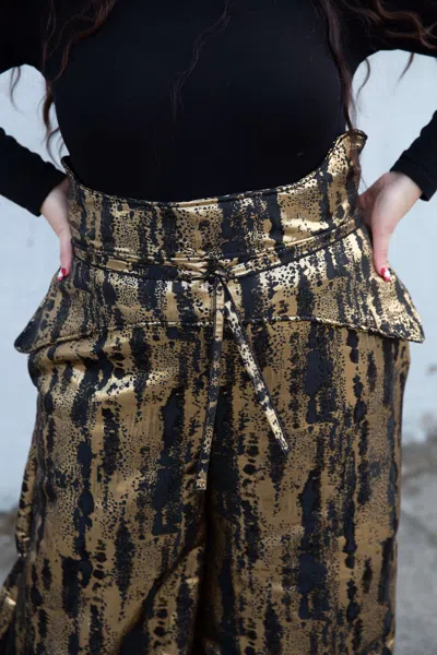 Byvinnik Women's Gold / Black Halo Corset Belt - Un Ballo In Maschera In Gold/black