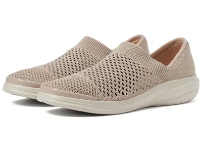 Bzees Charlie In Sand