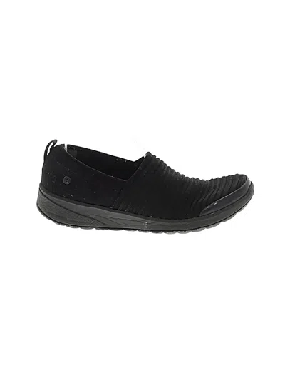 Pre-owned Bzees Flats In Black