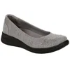 Bzees Golden Bright Slip-ons Grey / Black I8353f1020 Women's