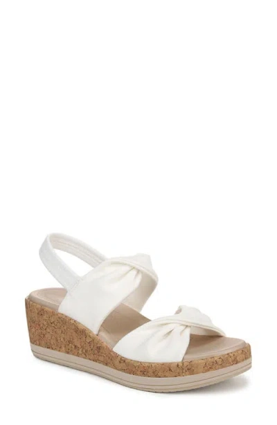 Bzees Riley Slingback Wedge In White Fabric