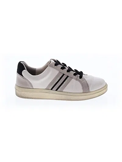 Pre-owned Bzees Sneakers In Gray