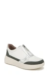 Bzees Winner Sneaker In White