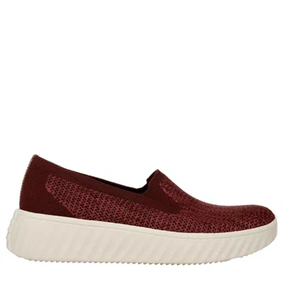 Bzees Women's  Wednesday Slip On Sangria Heathered J1286m1600 In Burgundy
