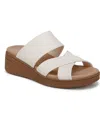 Bzees Fiona Wedge Sandal In Eggnog Stretch Linen