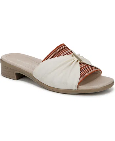 BZEES WOMEN'S PARADISE WASHABLE BLOCK HEEL SLIDE SANDALS