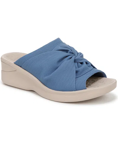 BZEES WOMEN'S SMILE 3 WASHABLE SLIDE WEDGE SANDALS