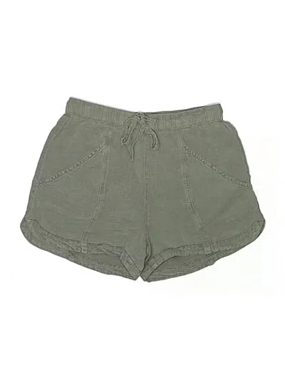 Pre-owned C&c California Shorts In Green