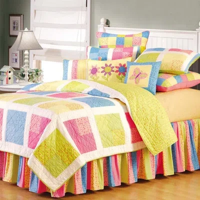 C & F Home Elianna Cotton Reversible Quilt In Green,pink,blue