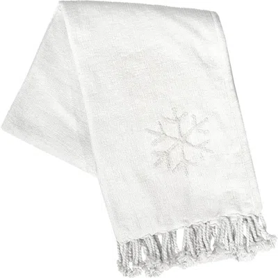 C & F Home C&f Home Tree, Star And Snow Throw Blanket In White