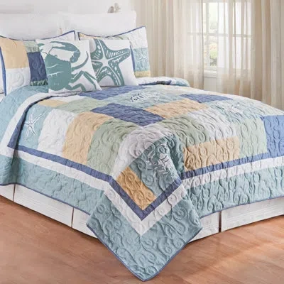 C & F Home Water's Edge Cotton Reversible Quilt In Blue