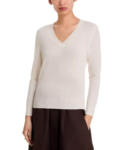 C By Bloomingdale's Cashmere Cashmere V Neck Sweater - Exclusive In White