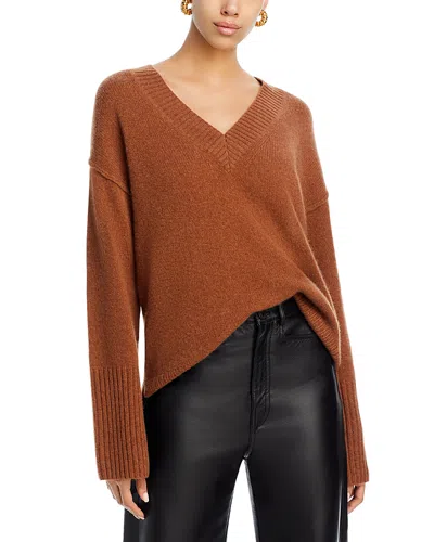 C By Bloomingdale's Cashmere Outer Seam V Neck Pullover- Exclusive In Nutmeg