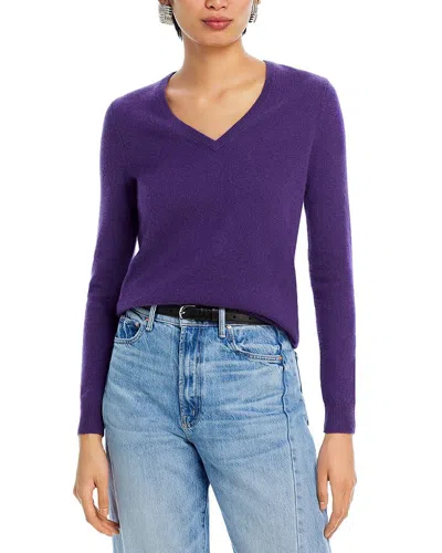 C By Bloomingdale's V-neck Cashmere Sweater - Exclusive In Blackberry