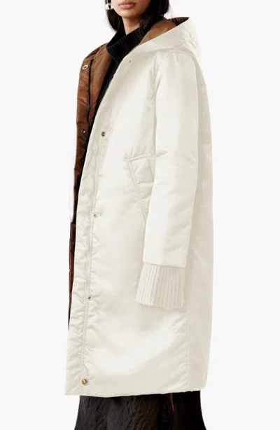 Caalo Sustainable Reversible Satin Down Coat In White