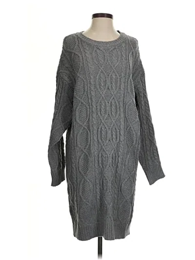 Pre-owned Caara Pullover Sweater In Gray