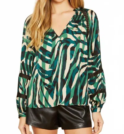 Caballero Stella V-neck Long Sleeve Top In Rhythmic Zebra In Green