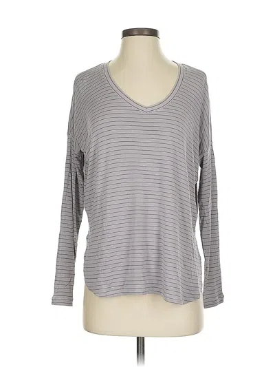 Pre-owned Cabi 3/4 Sleeve T-shirt In Gray