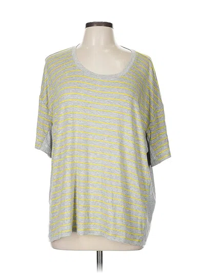 Pre-owned Cabi 3/4 Sleeve T-shirt In Green