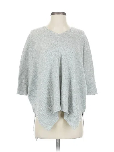 Pre-owned Cabi 3/4 Sleeve Top Gray V Neck Tops