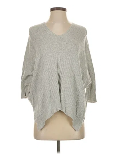 Pre-owned Cabi 3/4 Sleeve T-shirt In Gray