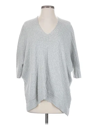 Pre-owned Cabi 3/4 Sleeve T-shirt In Gray
