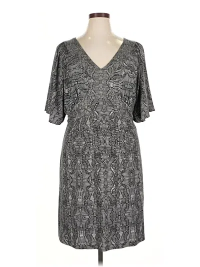 Pre-owned Cabi Casual Dress In Gray
