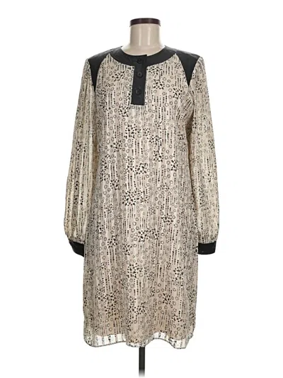 Pre-owned Cabi Casual Dress In Silver