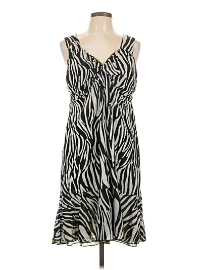 Pre-owned Cabi Casual Dress In White