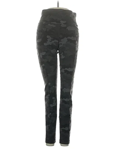Pre-owned Cabi Casual Pants In Black