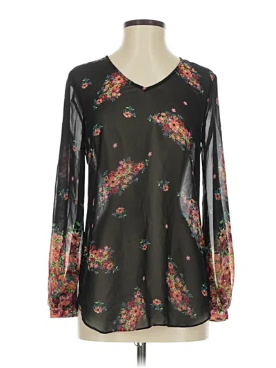 Pre-owned Cabi Long Sleeve Blouse In Black