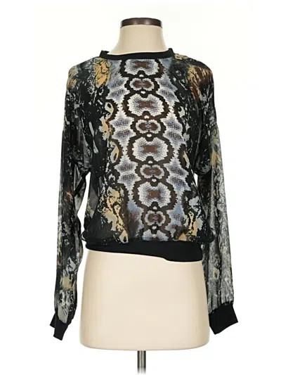 Pre-owned Cabi Long Sleeve Blouse In Black