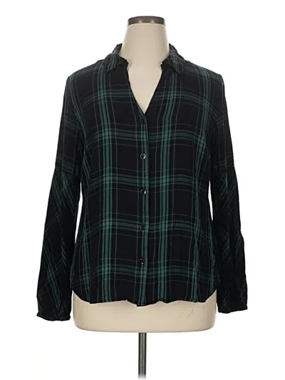 Pre-owned Cabi Long Sleeve Blouse In Green