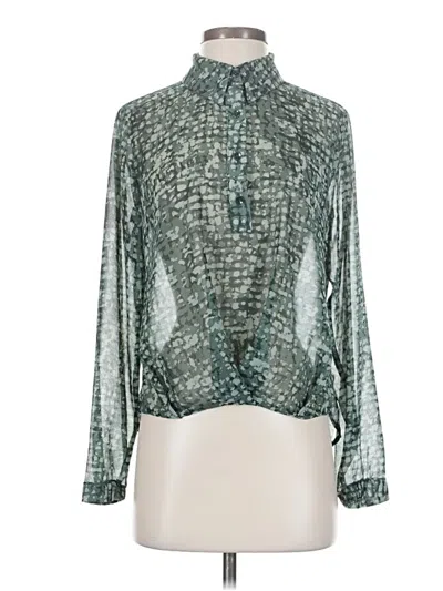 Pre-owned Cabi Long Sleeve Blouse In Green
