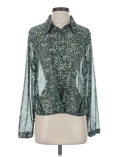 Pre-owned Cabi Long Sleeve Blouse In Green
