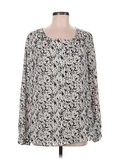 Pre-owned Cabi Long Sleeve Blouse In Ivory