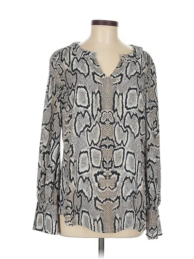 Pre-owned Cabi Long Sleeve Blouse In Silver