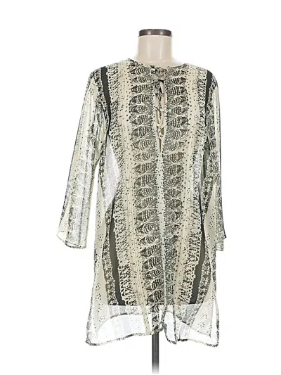 Pre-owned Cabi Long Sleeve Blouse In Silver