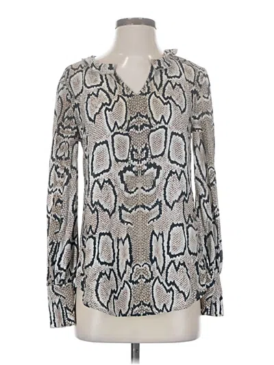 Pre-owned Cabi Long Sleeve Blouse In Silver