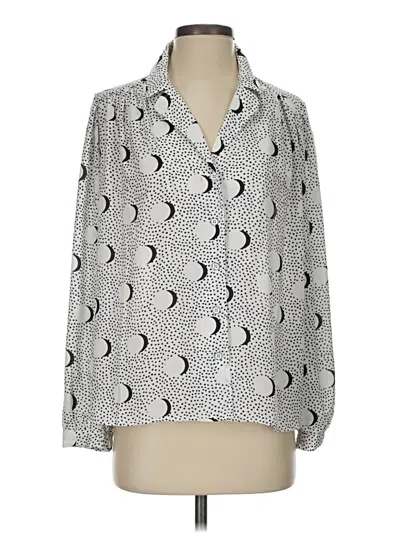 Pre-owned Cabi Long Sleeve Blouse In Silver