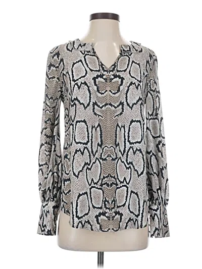 Pre-owned Cabi Long Sleeve Blouse In Silver