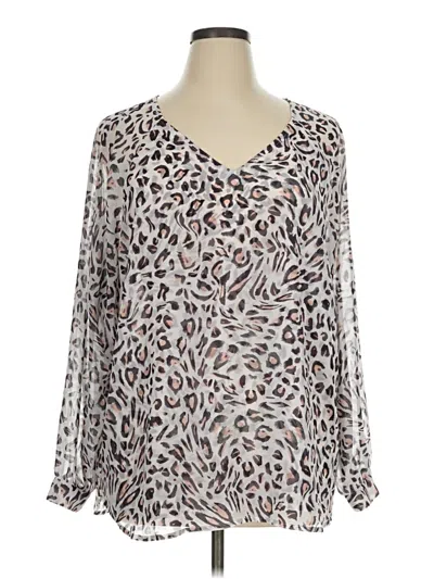 Pre-owned Cabi Long Sleeve Blouse In Silver