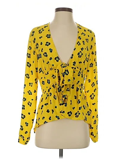 Pre-owned Cabi Long Sleeve Blouse In Yellow