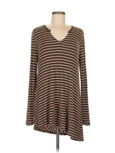 Pre-owned Cabi Long Sleeve T-shirt In Brown