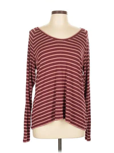 Pre-owned Cabi Long Sleeve T-shirt In Burgundy